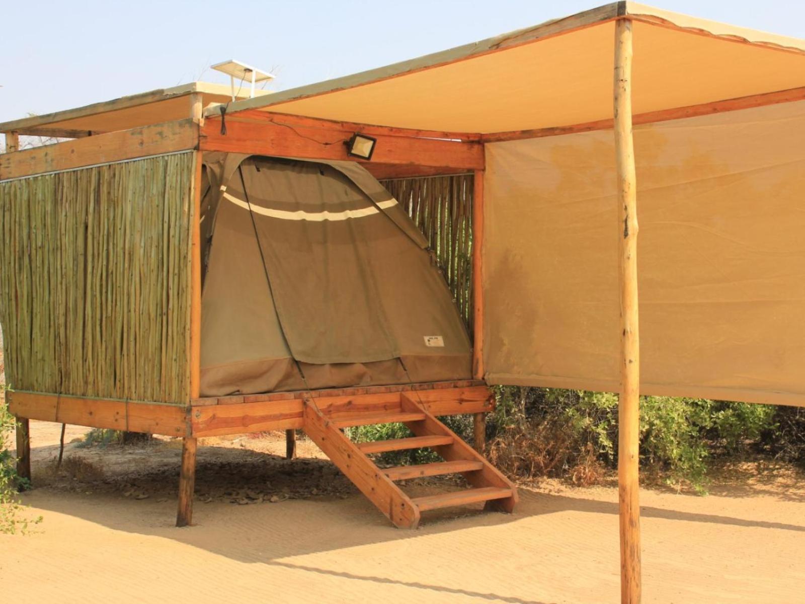Brandberg White Lady Lodge Uis Exterior photo