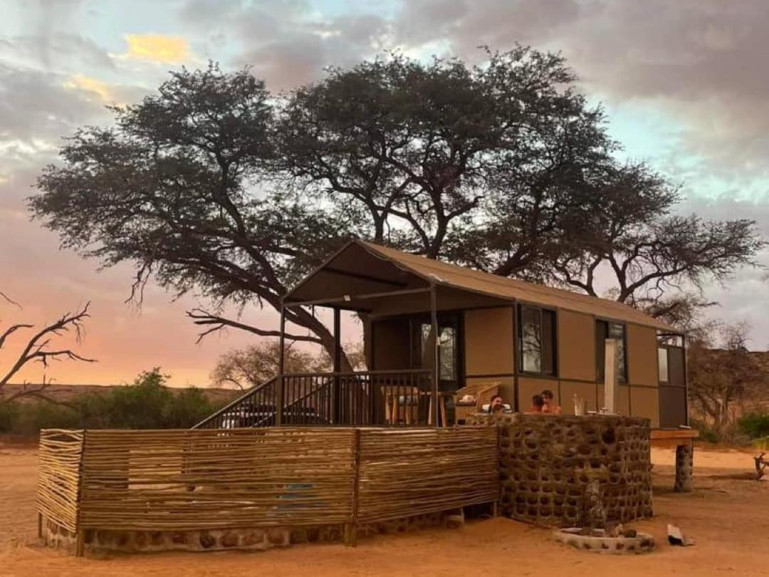 Brandberg White Lady Lodge Uis Exterior photo