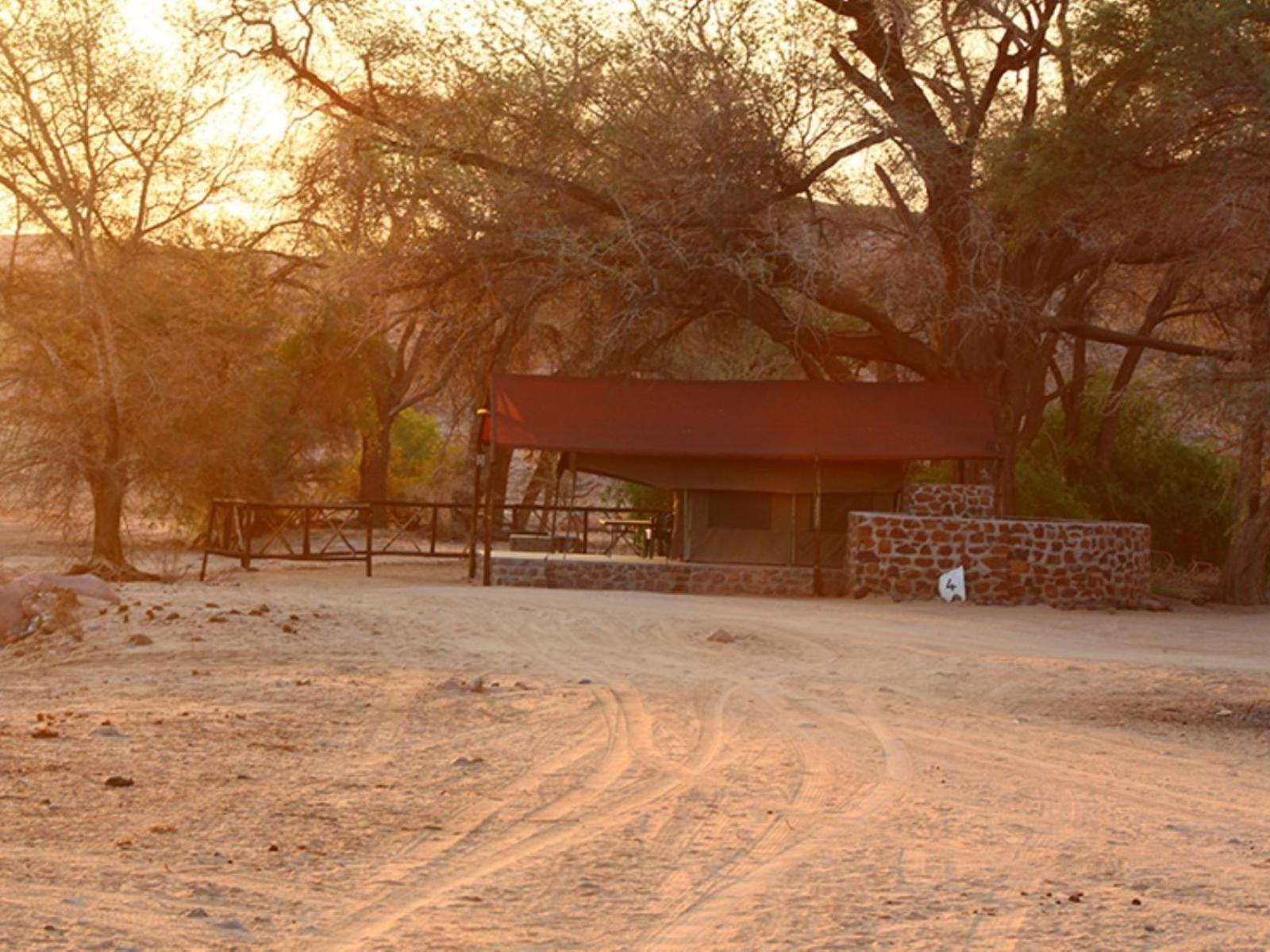 Brandberg White Lady Lodge Uis Exterior photo